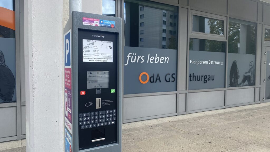 Parkuhren Marktplatz WeinfeldenJPG