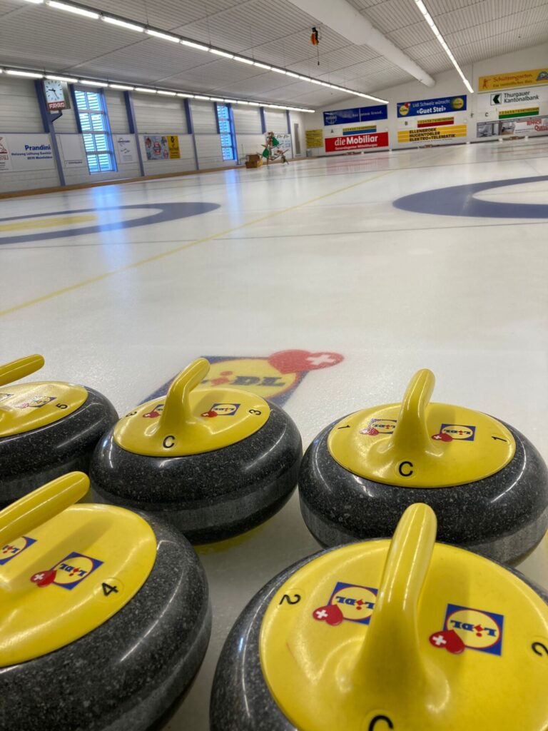 ag der offenen Curlinghalle 2021