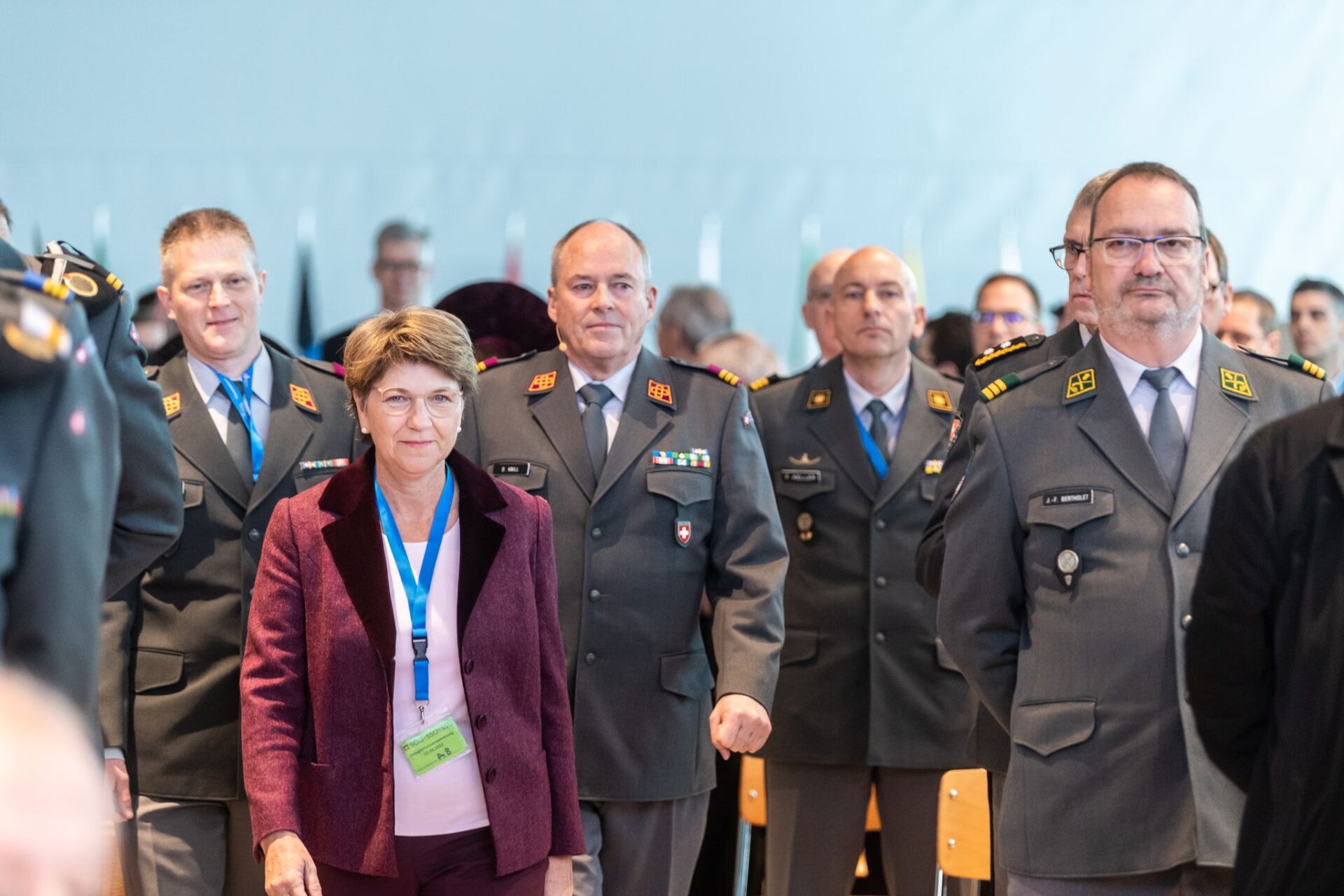 Die Chefin VBS, Bundesrätin Viola Amherd und der Chef der Armee (CdA), KKdt Thomas Süssli, erwiesen der Schweizerischen Offiziersgesellschaft (SOG) ihre Ehre in Frauenfeld.
