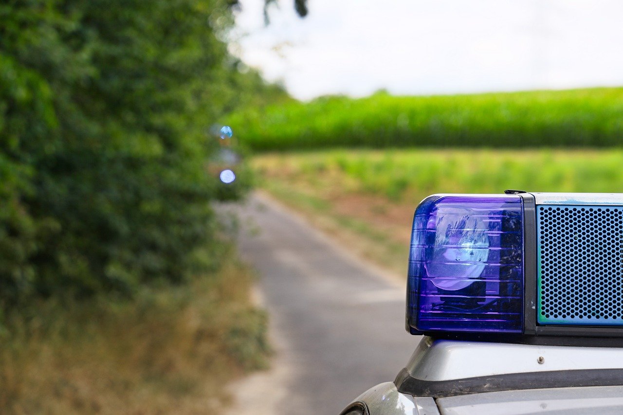 sirene ambulanz polizei rettungsdienst unfall ambulanz