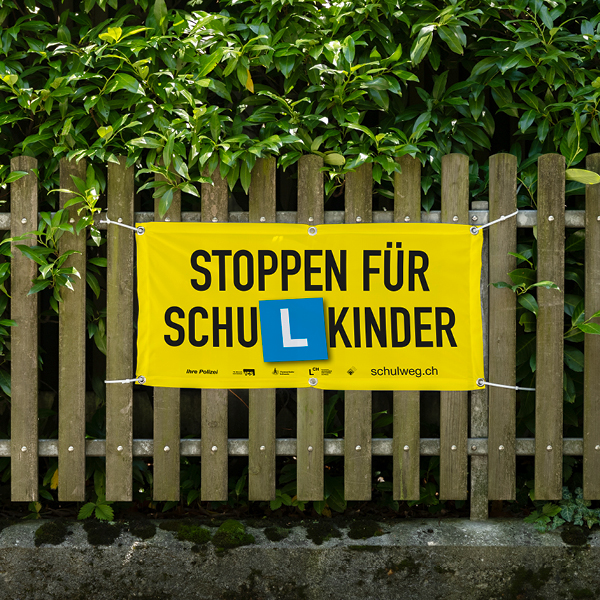 Schulweg_Banner_Gartenhag_1_d