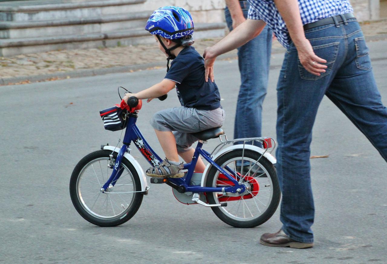 Fahrradhelm Test TCS