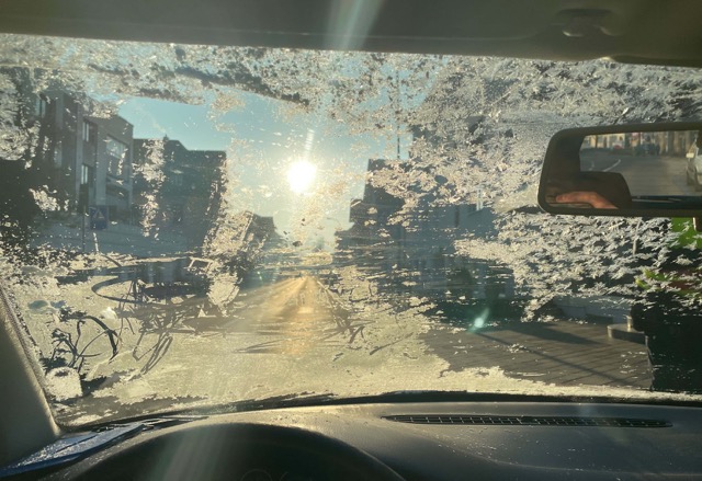 Die Sicht bei den kontrollierten Fahrzeugen war teilweise sehr stark eingeschränkt. (Bilder: Kantonspolizei Thurgau7