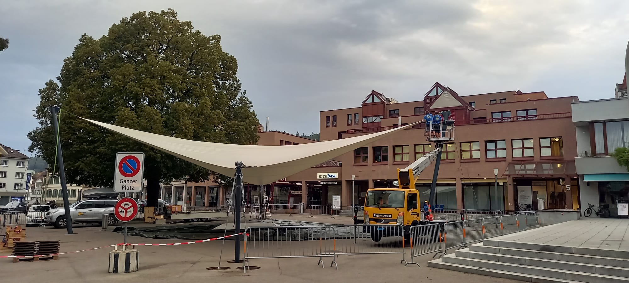 sonnensegel weinfelden abbau rückbau 2023 marktplatz wyfelder