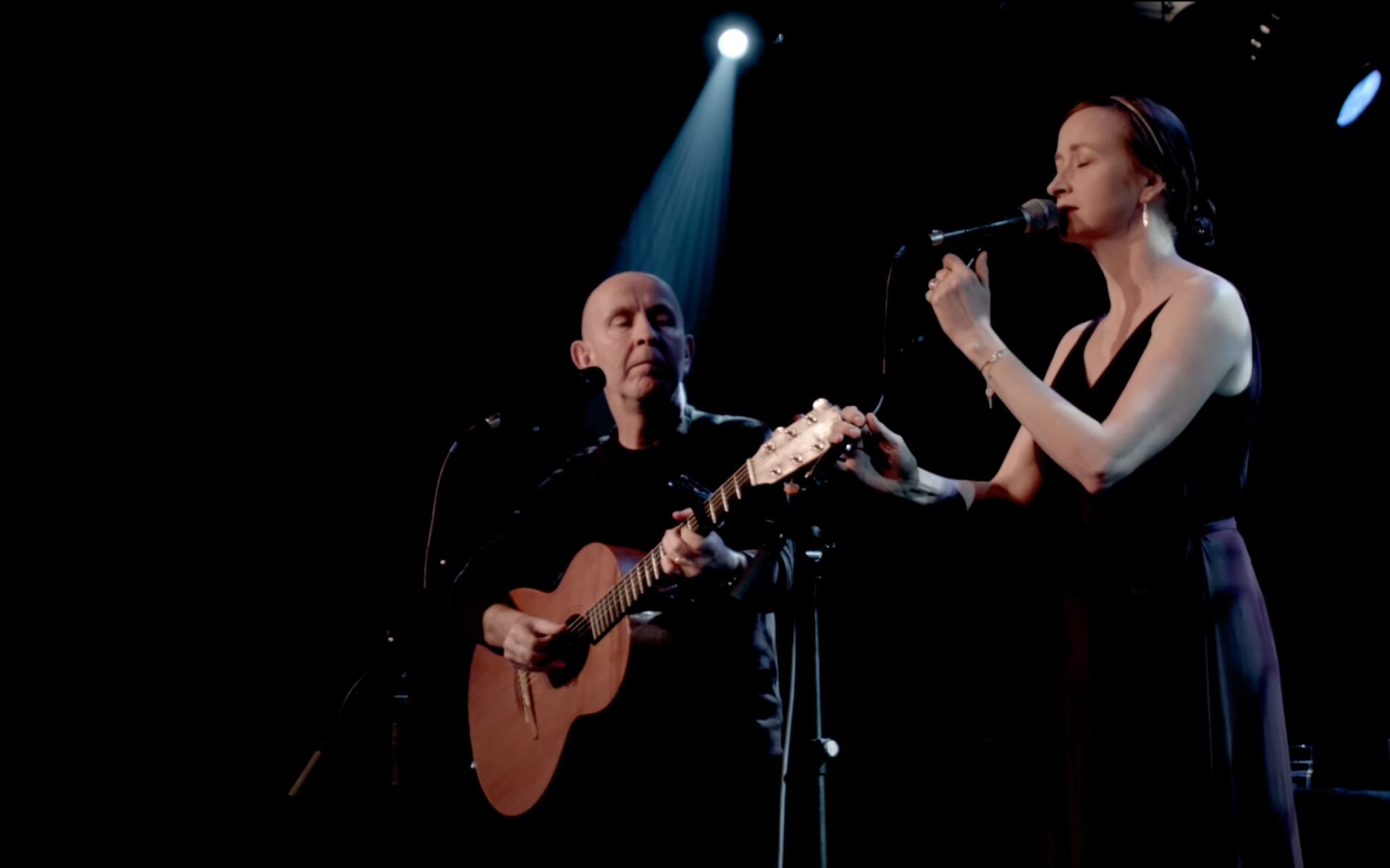 Kieran Goss and Annie Kinsella in weinfelden wyfelder november 2023