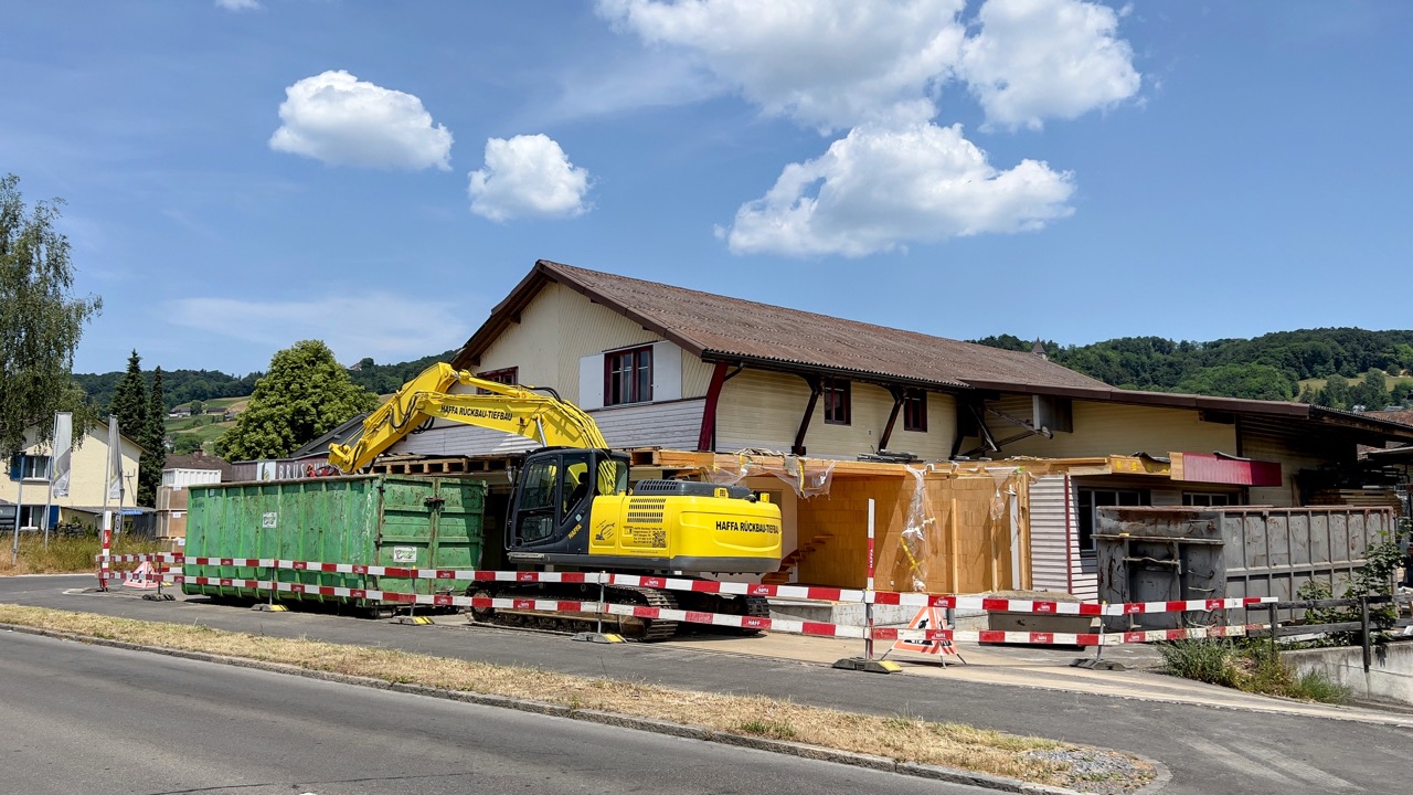 Brueschweiler-Schadegg-AG-rueckbau-bornhauser-holzbau-ag-weinfelden-wyfelder-2