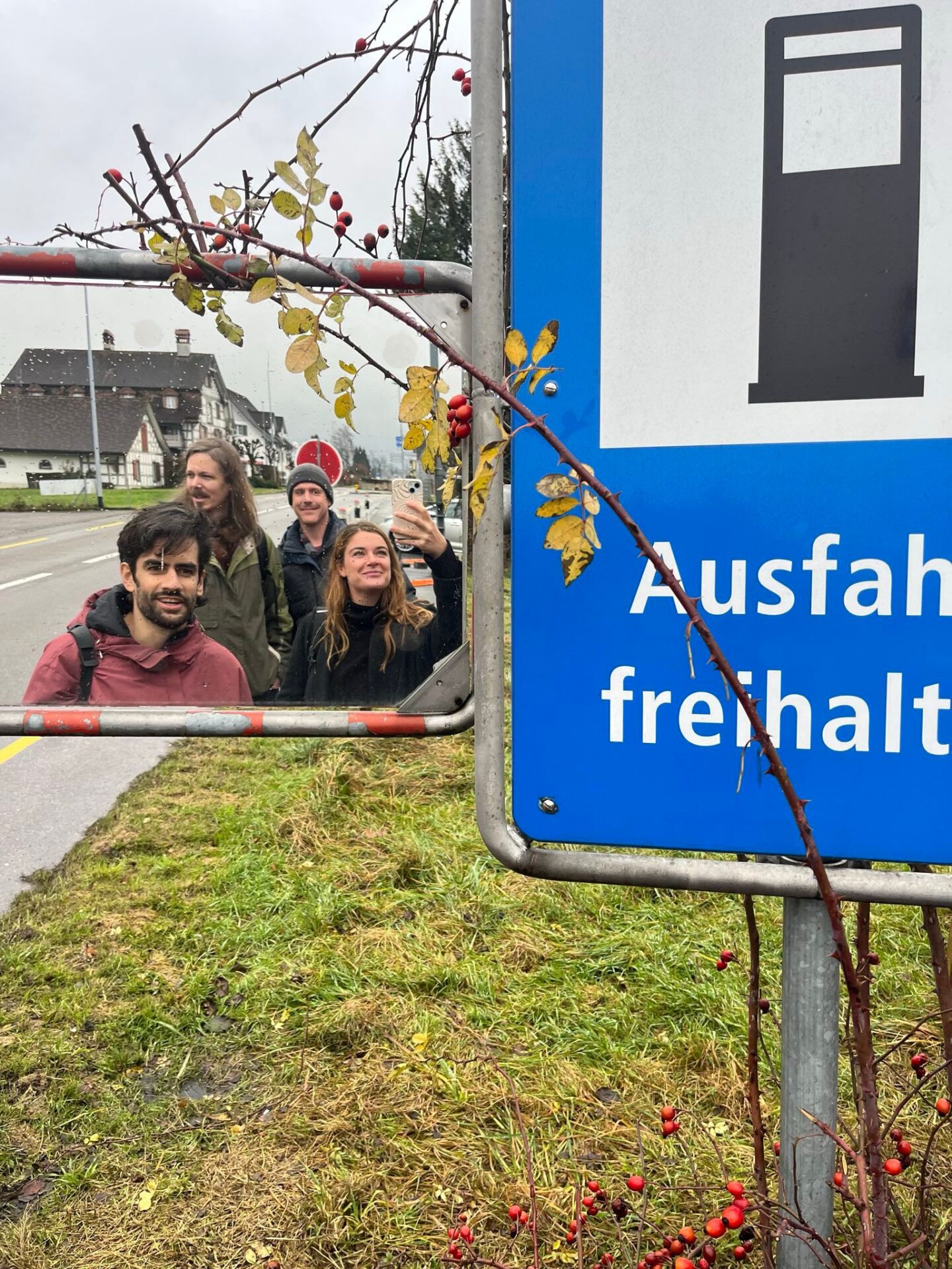 NŒISE, die interdisziplinäre Konzertreihe für Neue Musik im Kanton Thurgau, bietet auch in der zweite Saison 2023/24 mit dem Titel «Stadt – Land – See» anregende und interaktive Programme. Teil zwei «Land» macht bei einer ehemaligen Garage mit Tankstelle in Siegershausen halt.