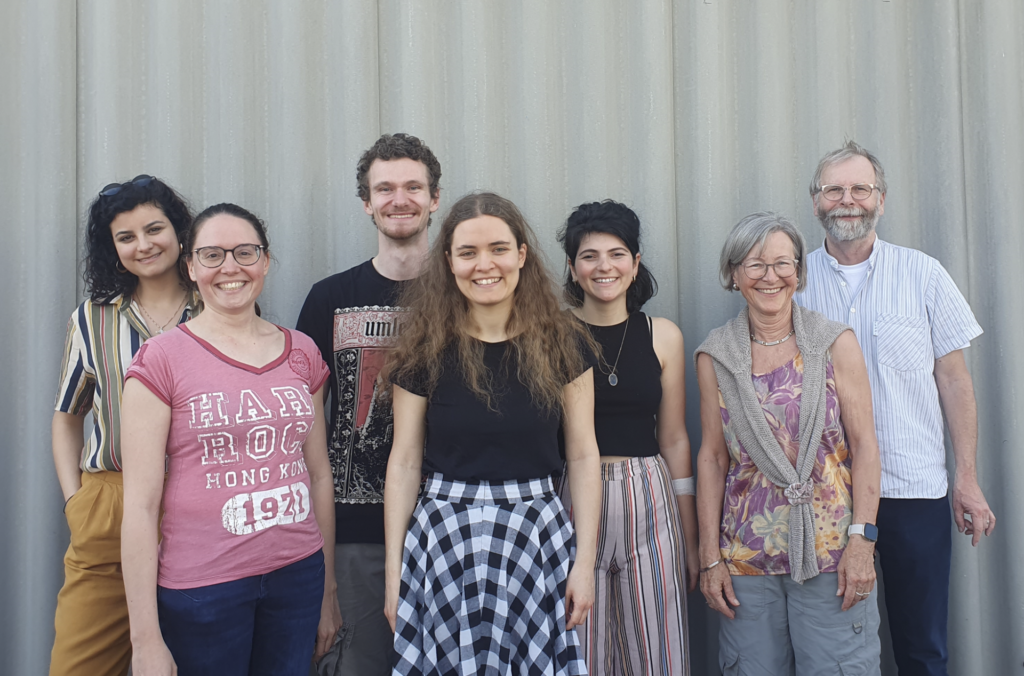 Vorstand theater theagovia Von links nach rechts: Désirée Wenger, Ramona Fröhli, Nick Ceccon, Isabel Schenk, Mona Walter, Barbara Keller Foletti, Pit Scheurer