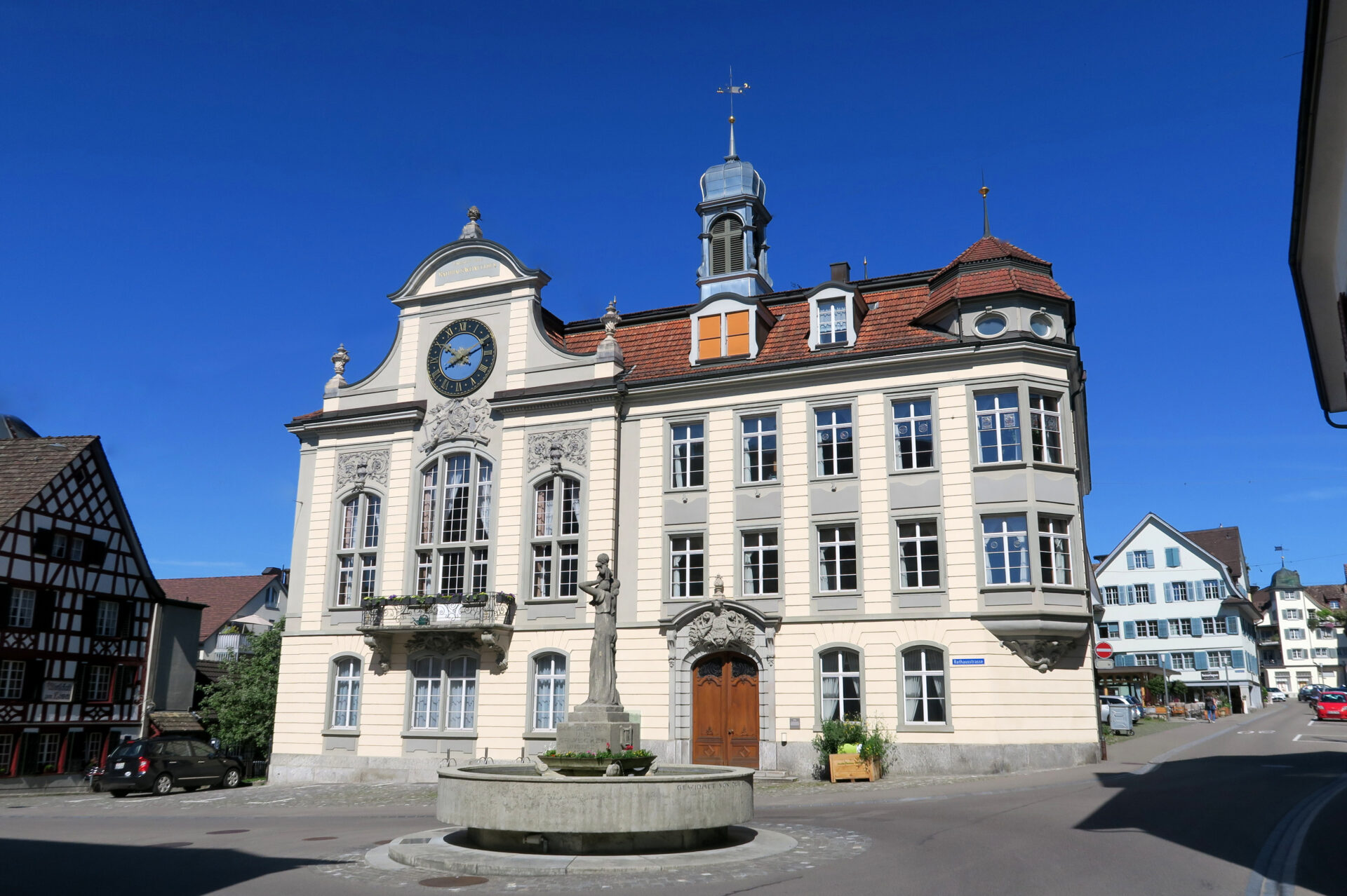 Rathaus von Weinfelden: Im März tagt hier wieder das städtische Parlament. (Bild: Stadt Weinfelden)