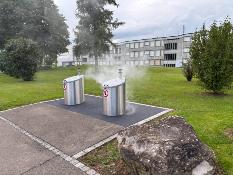 Die Feuerwehren mussten am 1. August dreimal wegen Bränden in Unterflurcontainern (hier Arbon) und einem Abfalleimer ausrücken.