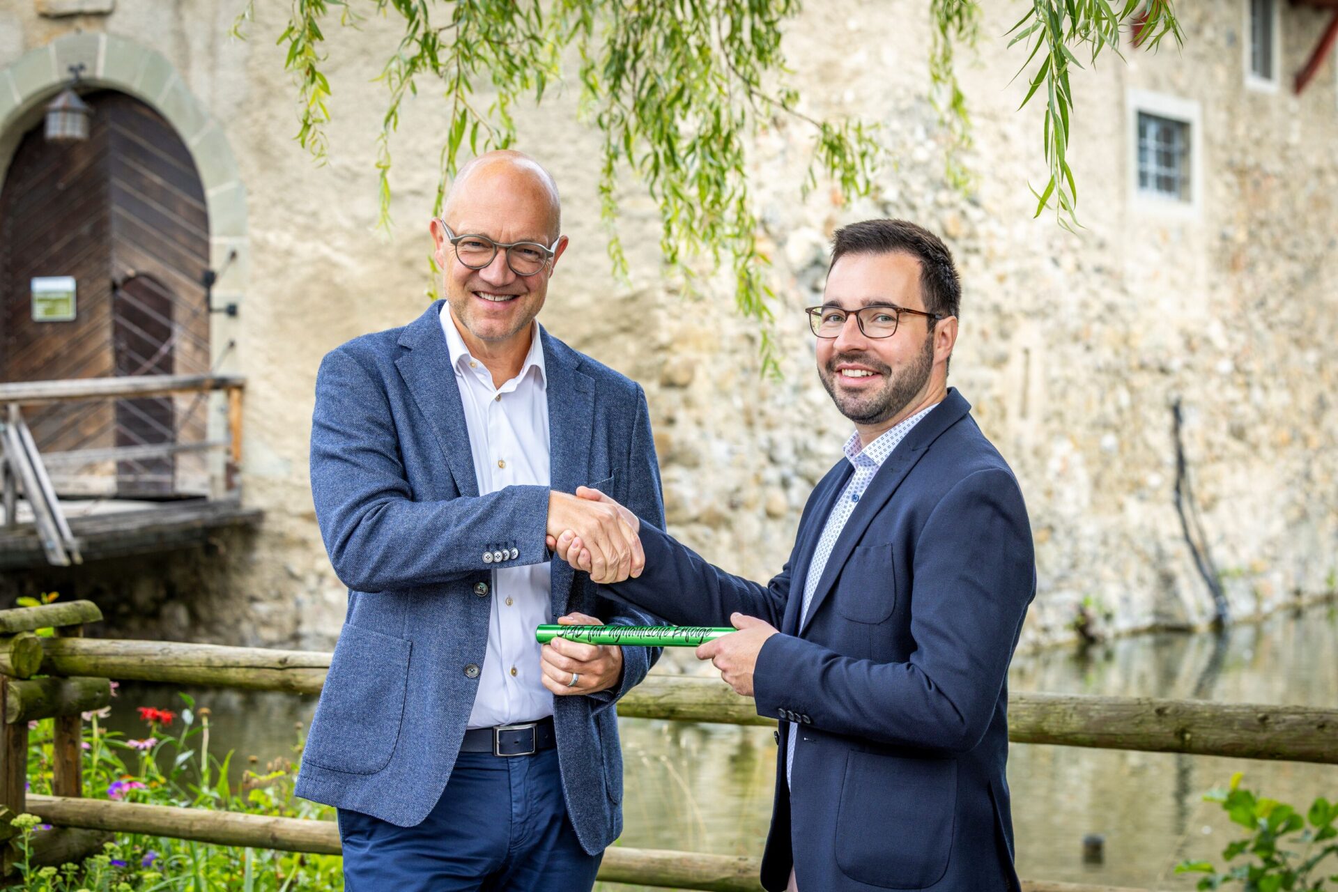 Ehemaliger Geschäftsleiter Rolf Müller mit Nachfolger Adrian Braunwalder, Copyright: Thurgau Tourismus
