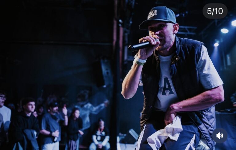 Thurgauer Rapper Jay Miller hat beim BandXost-Wettbewerb im Gare de Lion in Wil